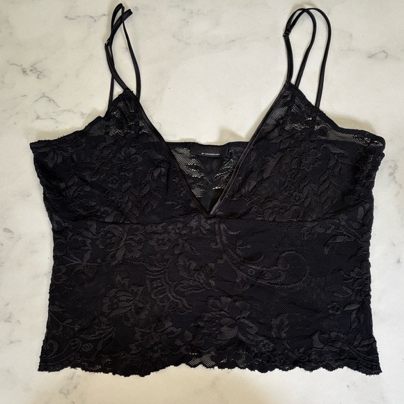 Hanro Tops - Hanro of Switzerland Black Lace V Neck Sheer Crop Camisole Top Bralette like new